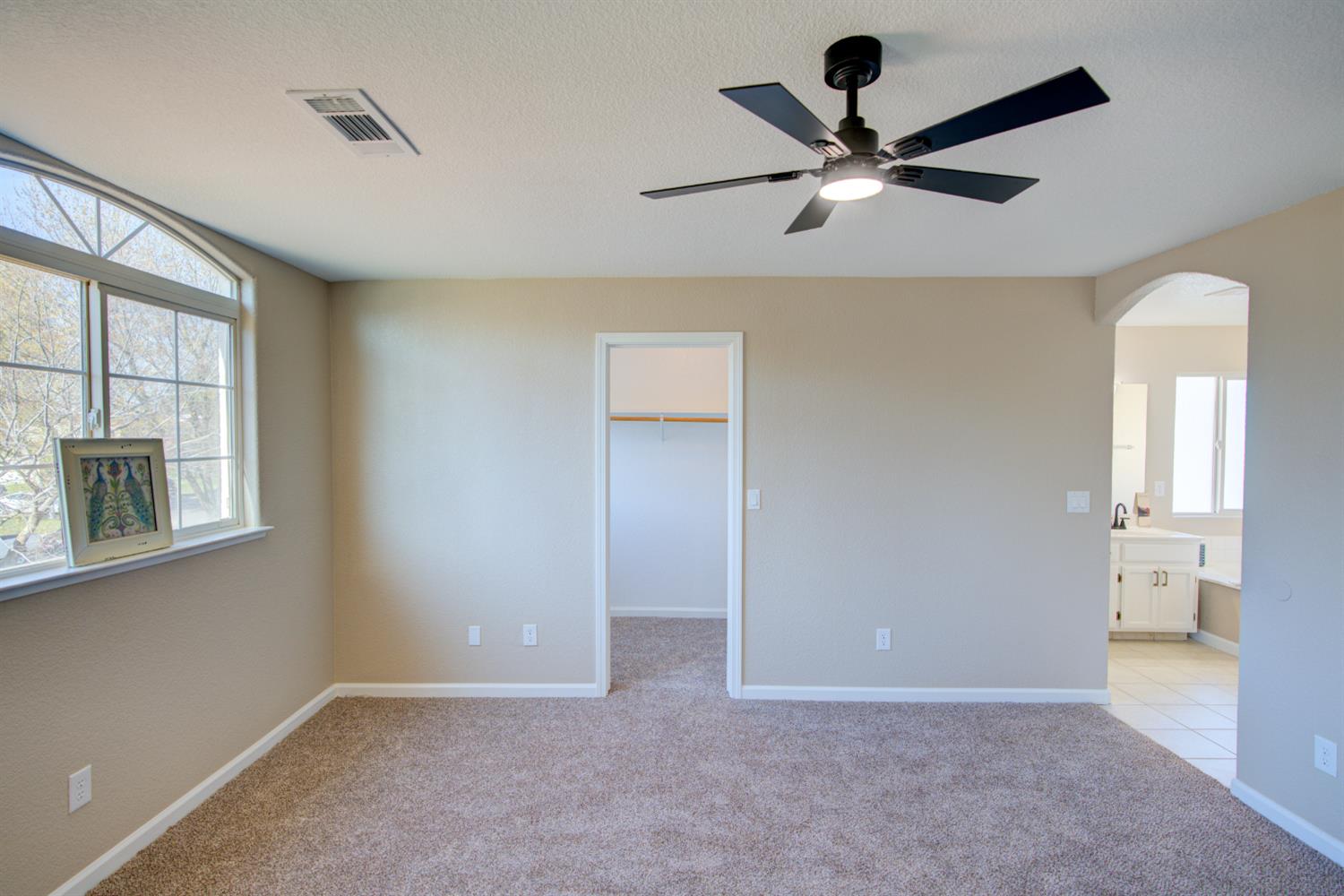 3546 Paseo Verde Ave, Merced, CA 95348