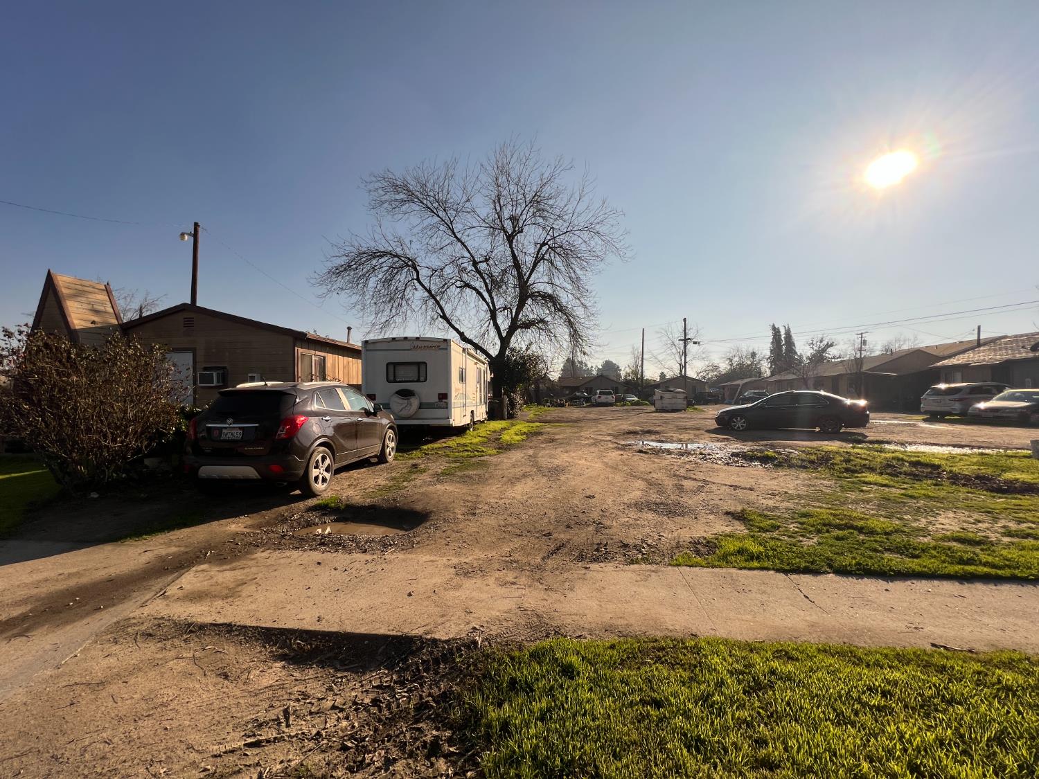 1202 South Ave, Modesto, CA 95351