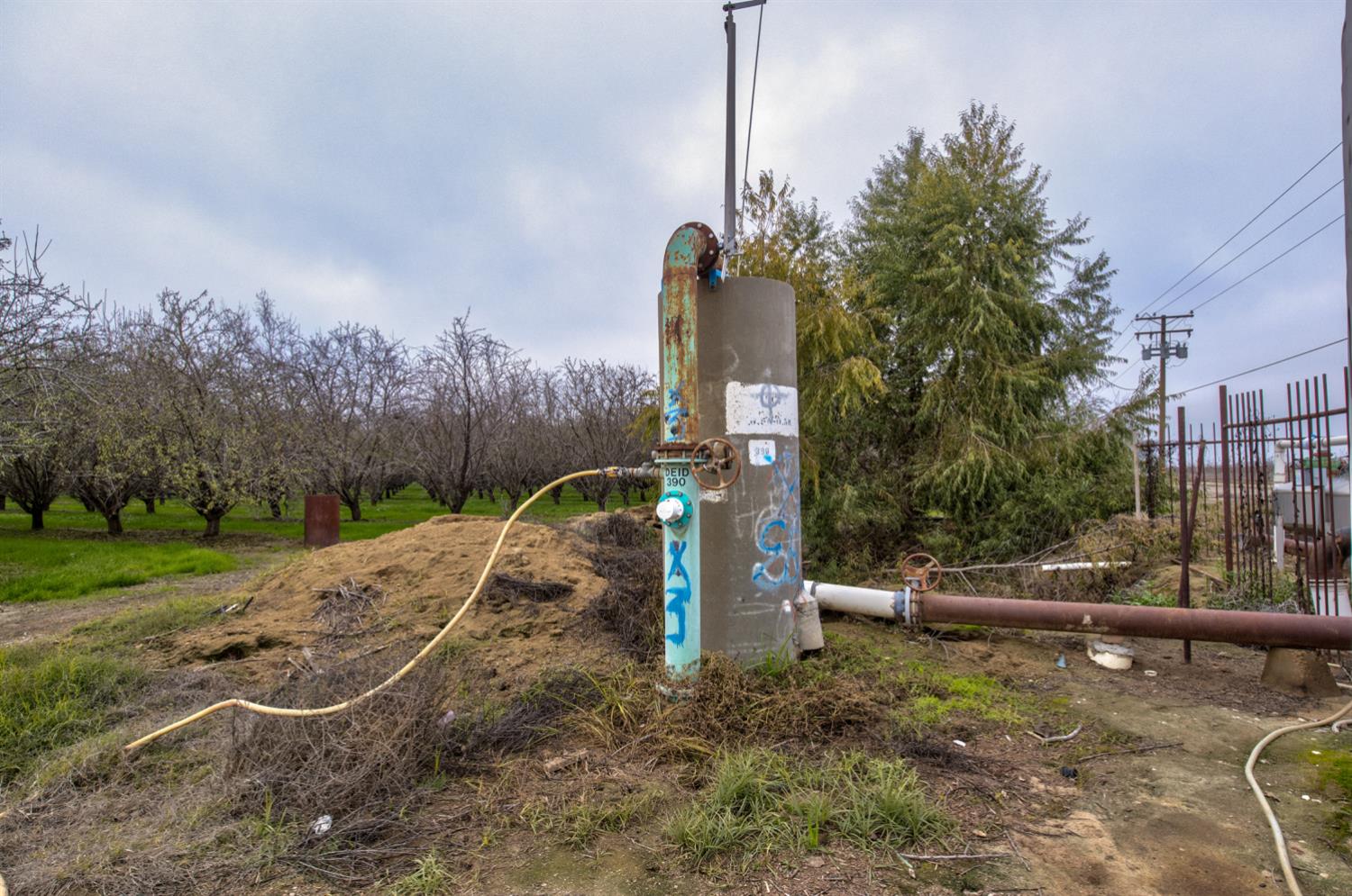 0 W Cable St, Earlimart, CA 93219