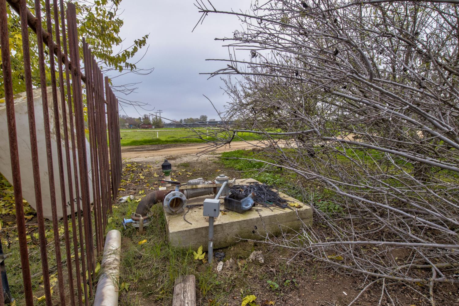 0 Howard Rd, Earlimart, CA 93219