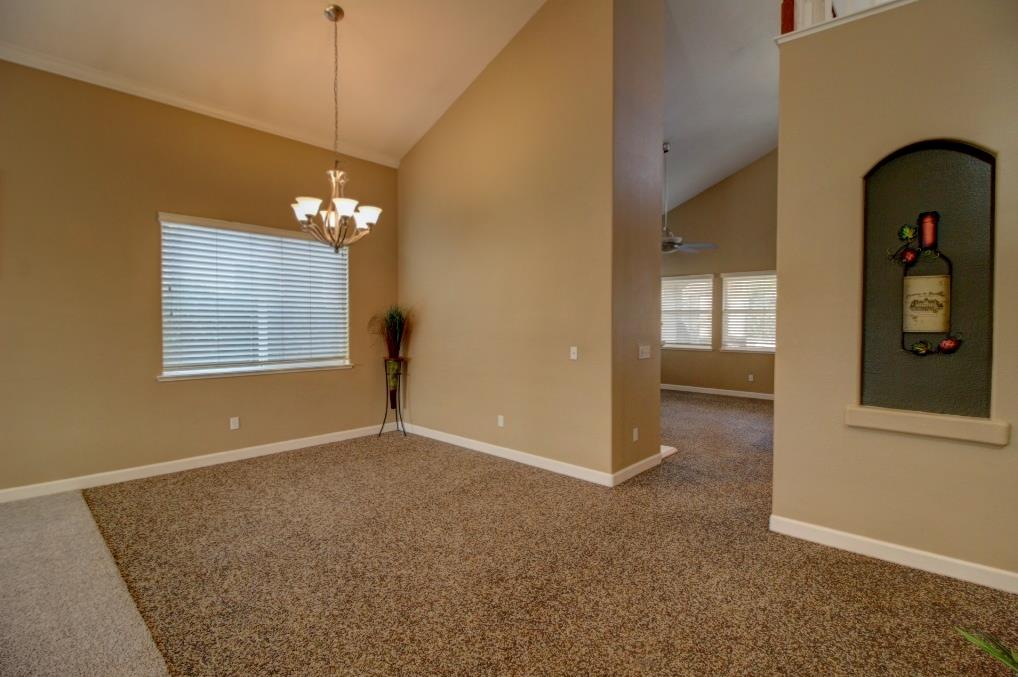 2865 Sierra Gold Ct, Riverbank, CA 95367