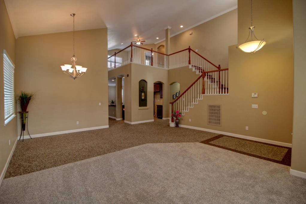 2865 Sierra Gold Ct, Riverbank, CA 95367