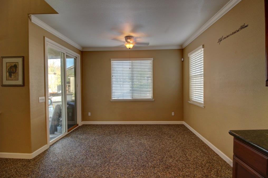 2865 Sierra Gold Ct, Riverbank, CA 95367