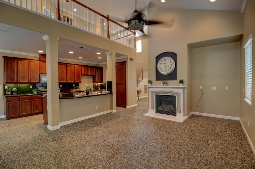 2865 Sierra Gold Ct, Riverbank, CA 95367