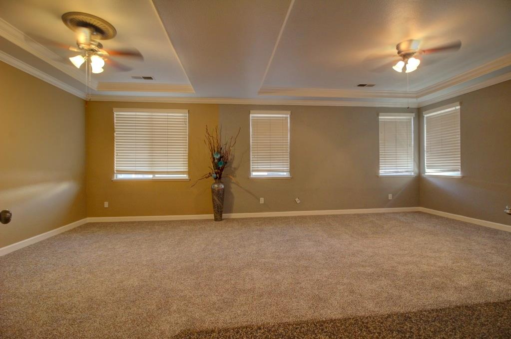 2865 Sierra Gold Ct, Riverbank, CA 95367