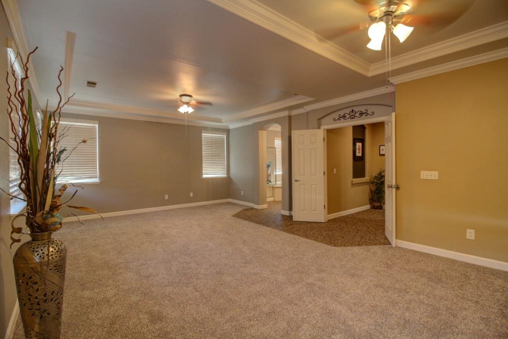 2865 Sierra Gold Ct, Riverbank, CA 95367