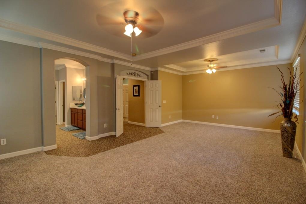 2865 Sierra Gold Ct, Riverbank, CA 95367