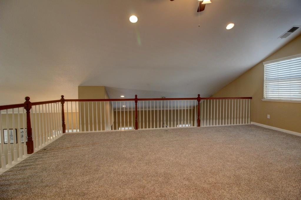 2865 Sierra Gold Ct, Riverbank, CA 95367