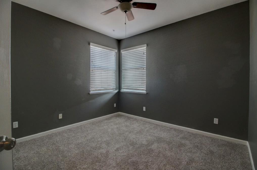 2865 Sierra Gold Ct, Riverbank, CA 95367