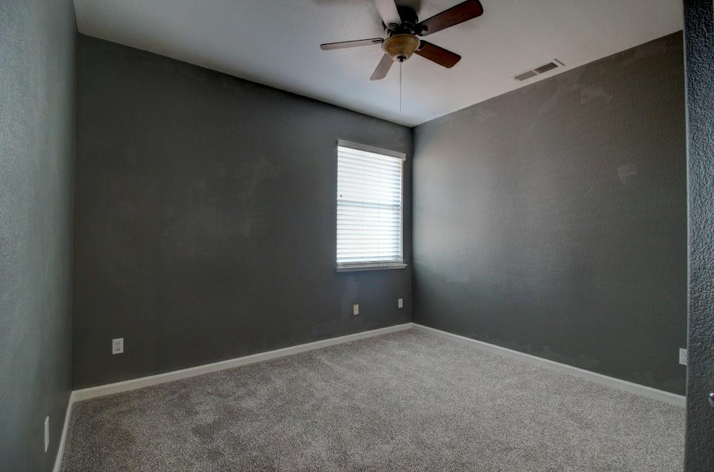 2865 Sierra Gold Ct, Riverbank, CA 95367