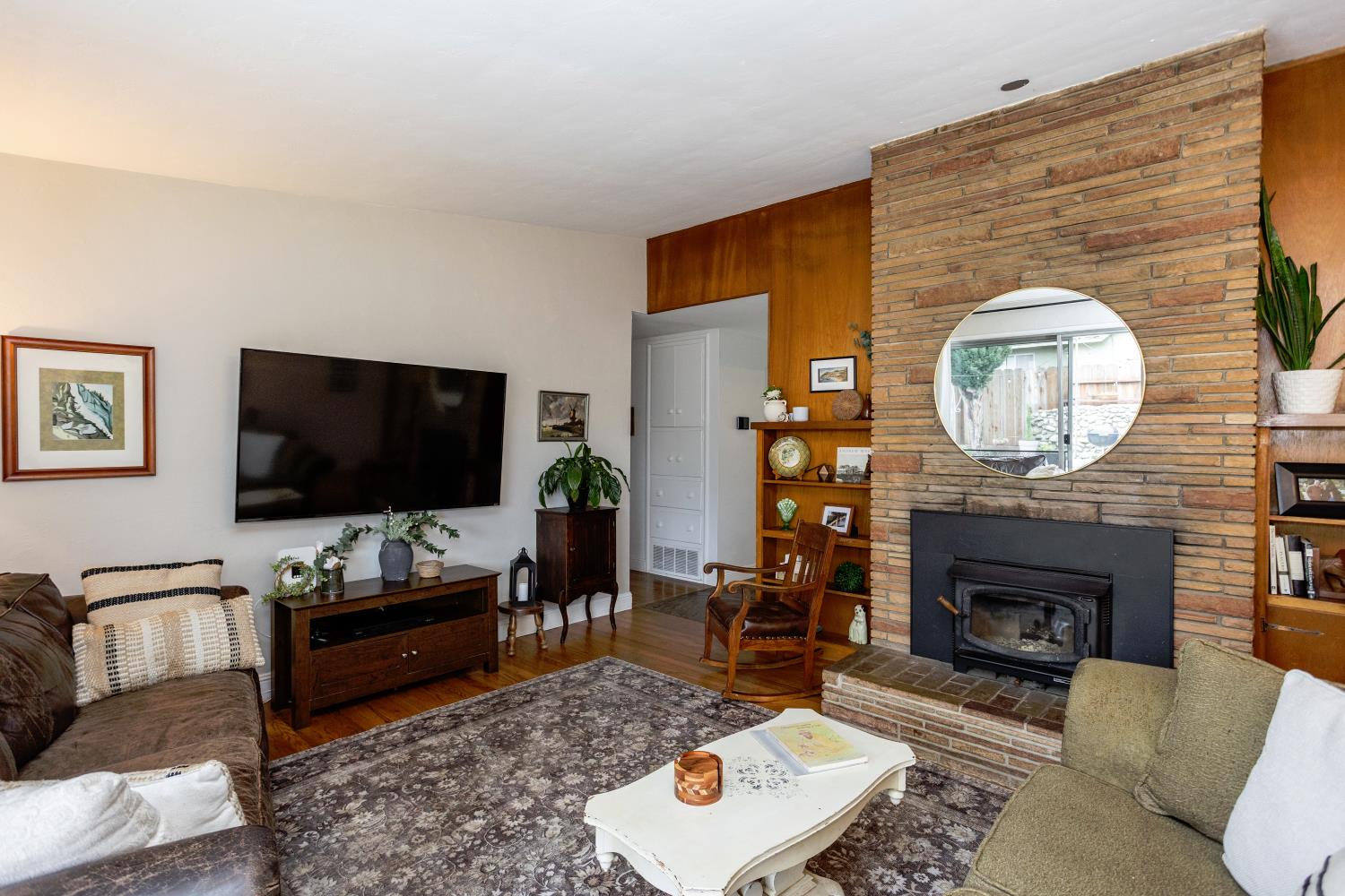 2001 Enslen Ave, Modesto, CA 95350