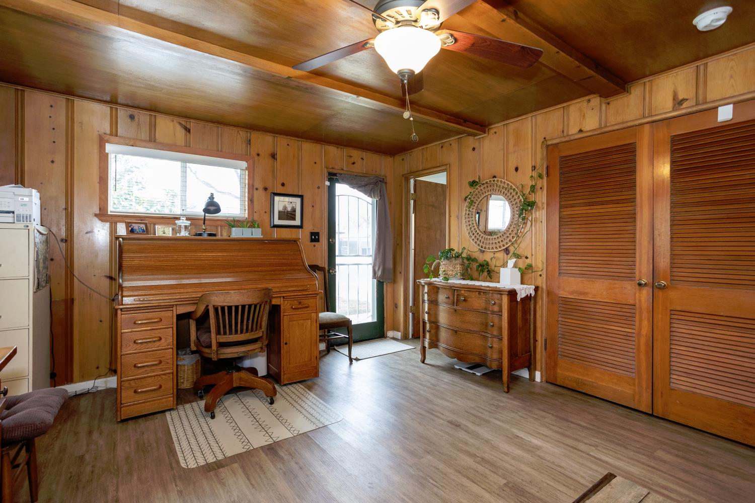 2001 Enslen Ave, Modesto, CA 95350