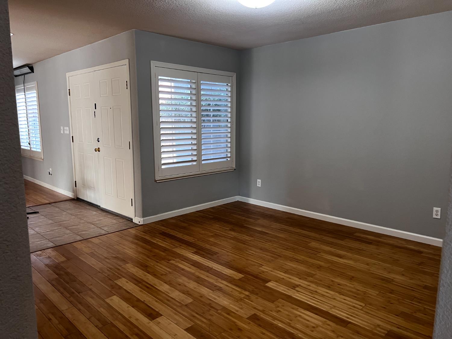 4309 Hazelnut Dr, Modesto, CA 95356