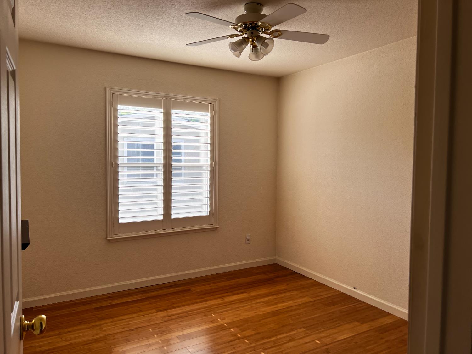 4309 Hazelnut Dr, Modesto, CA 95356