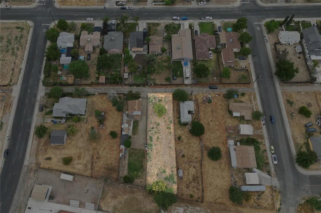 0 207 Ballpark Aly, Hanford, CA 93230