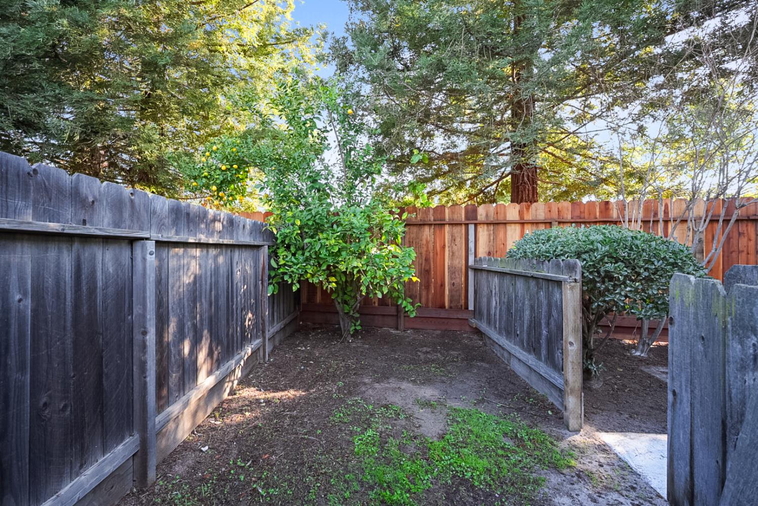 3212 Royalton Ave, Modesto, CA 95350