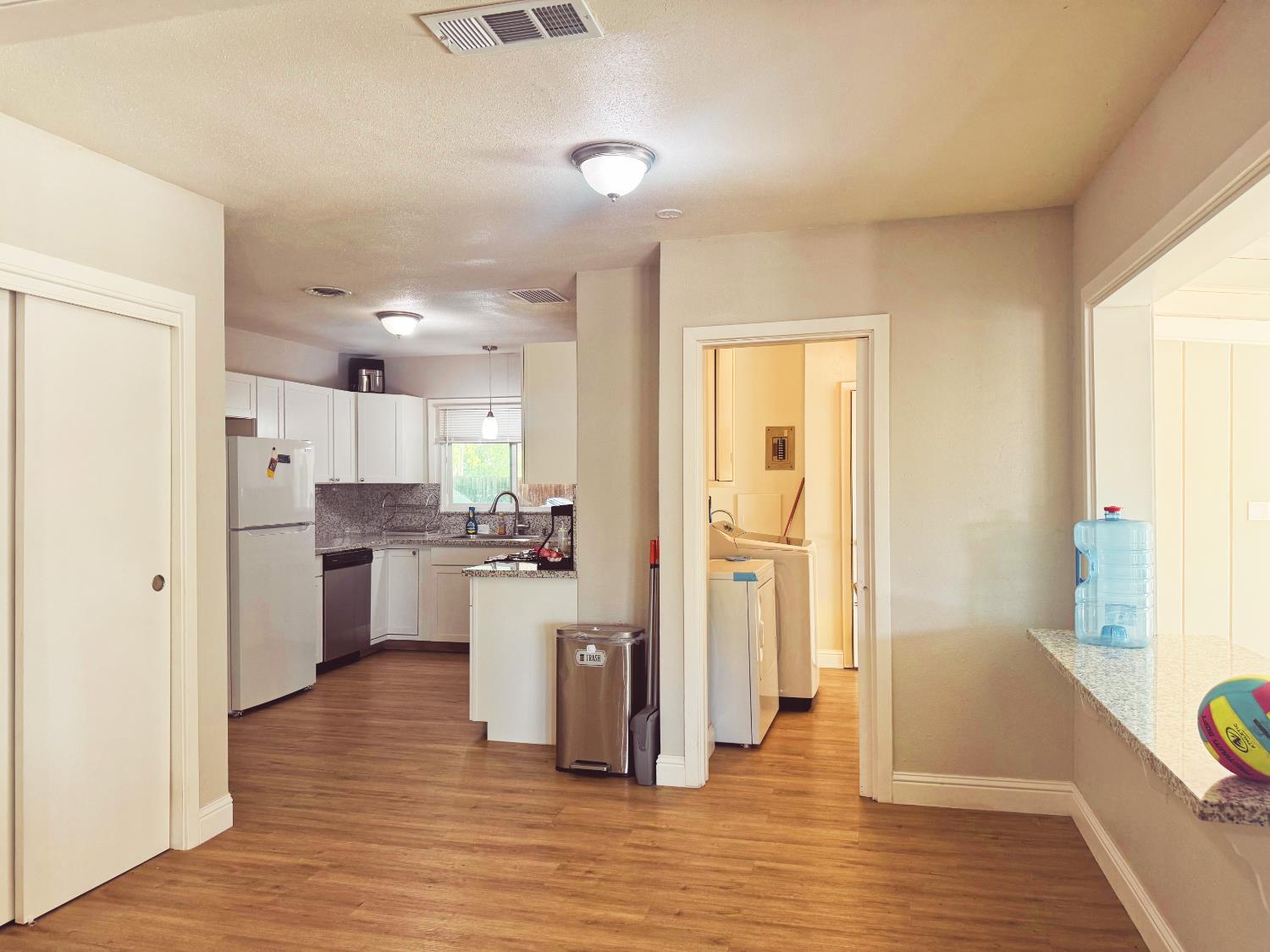 2373 Olive St, Dos Palos, CA 93620