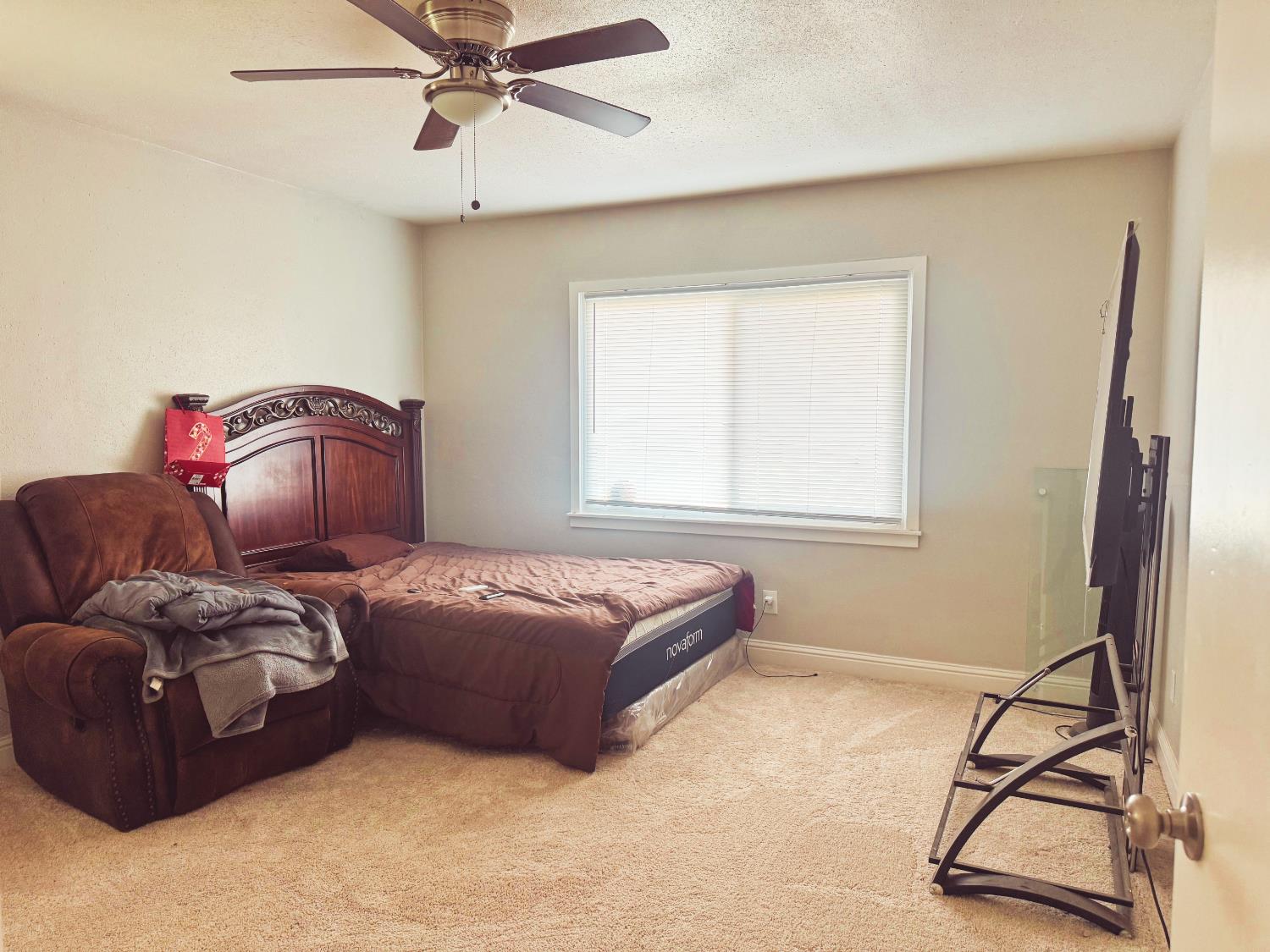 2373 Olive St, Dos Palos, CA 93620