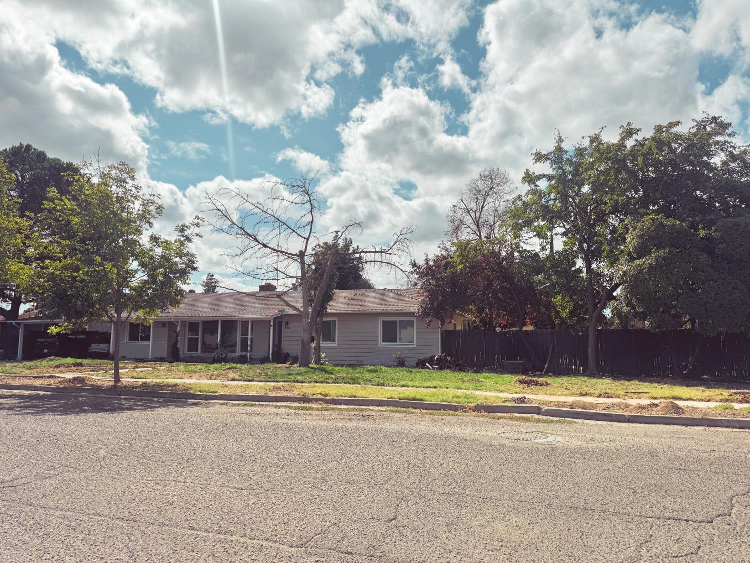 2373 Olive St, Dos Palos, CA 93620