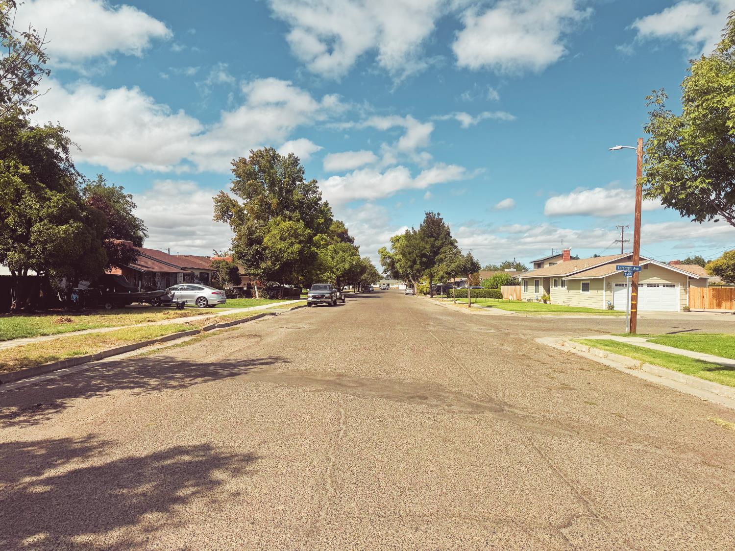 2373 Olive St, Dos Palos, CA 93620