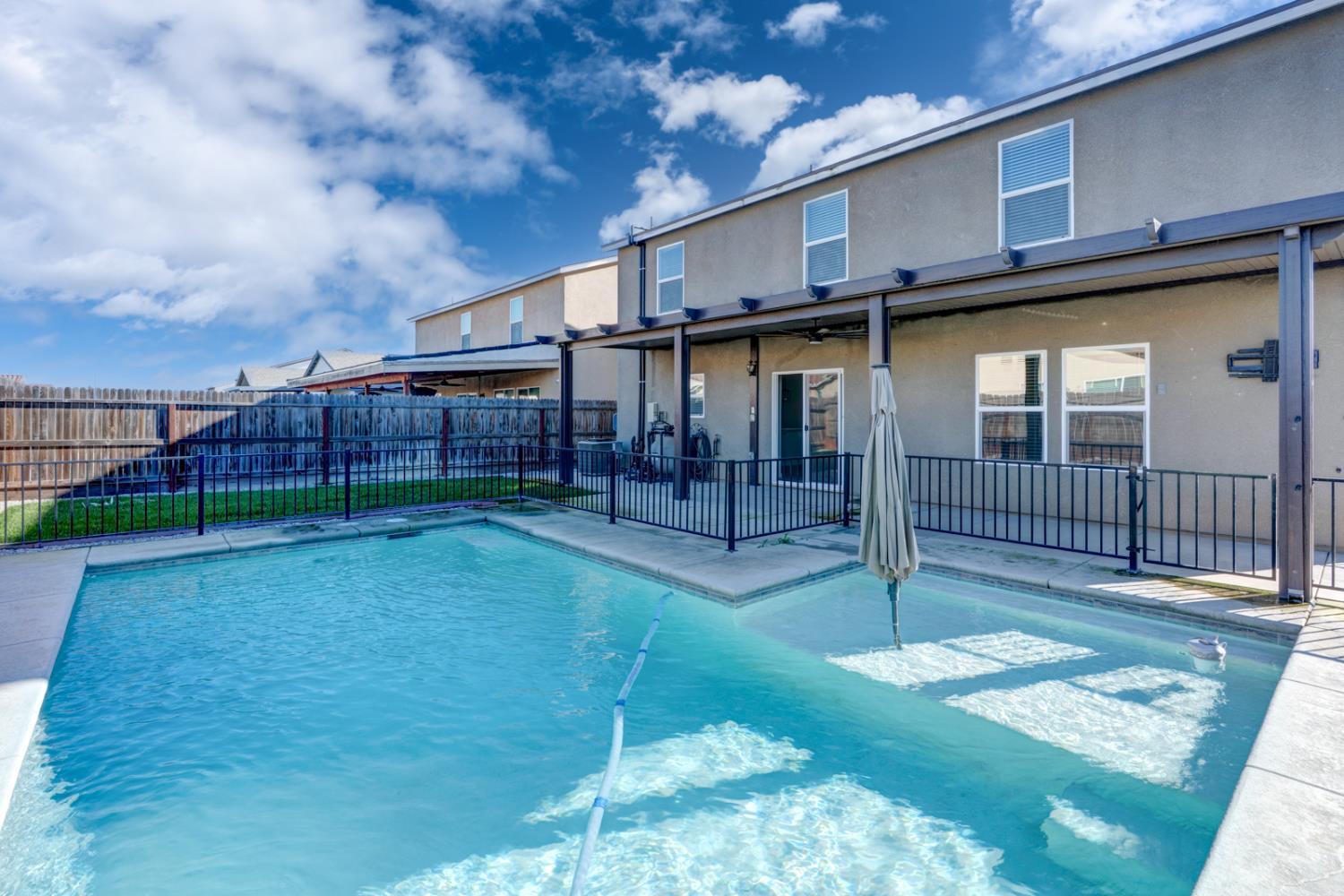 753 Heitz Way, Merced, CA 95348