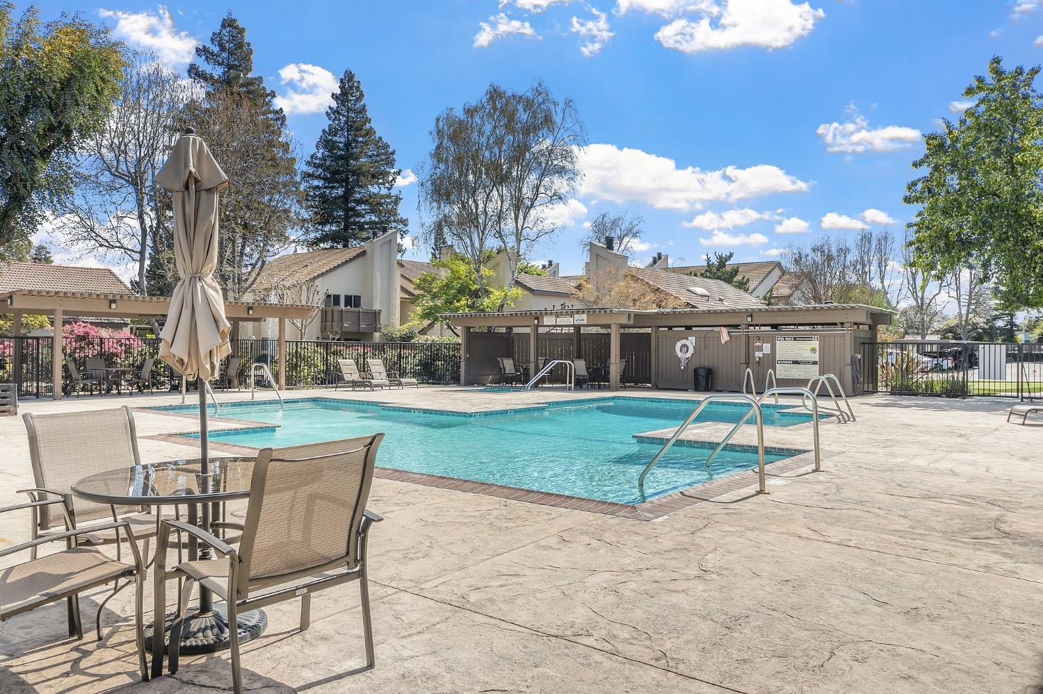 3701 Colonial Dr #164, Modesto, CA 95356