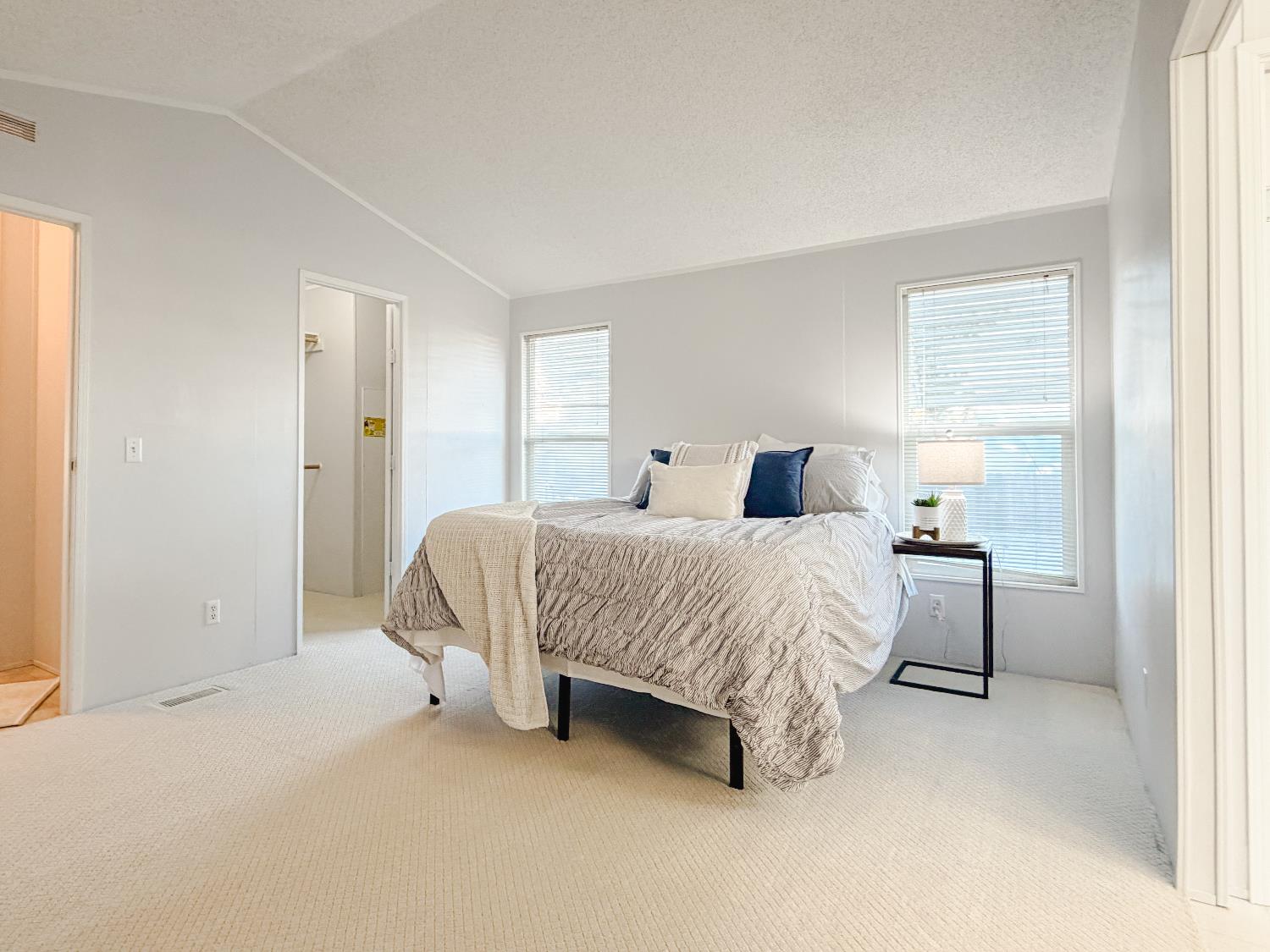 1830 E Yosemite #8, Manteca, CA 95336