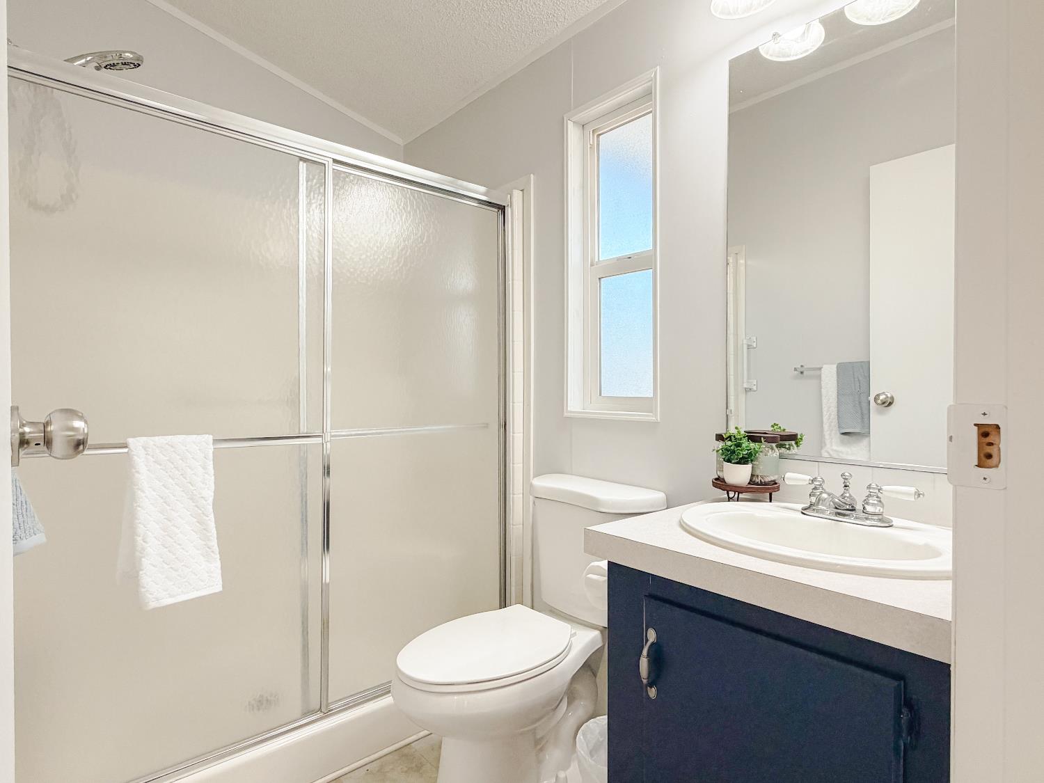 1830 E Yosemite #8, Manteca, CA 95336