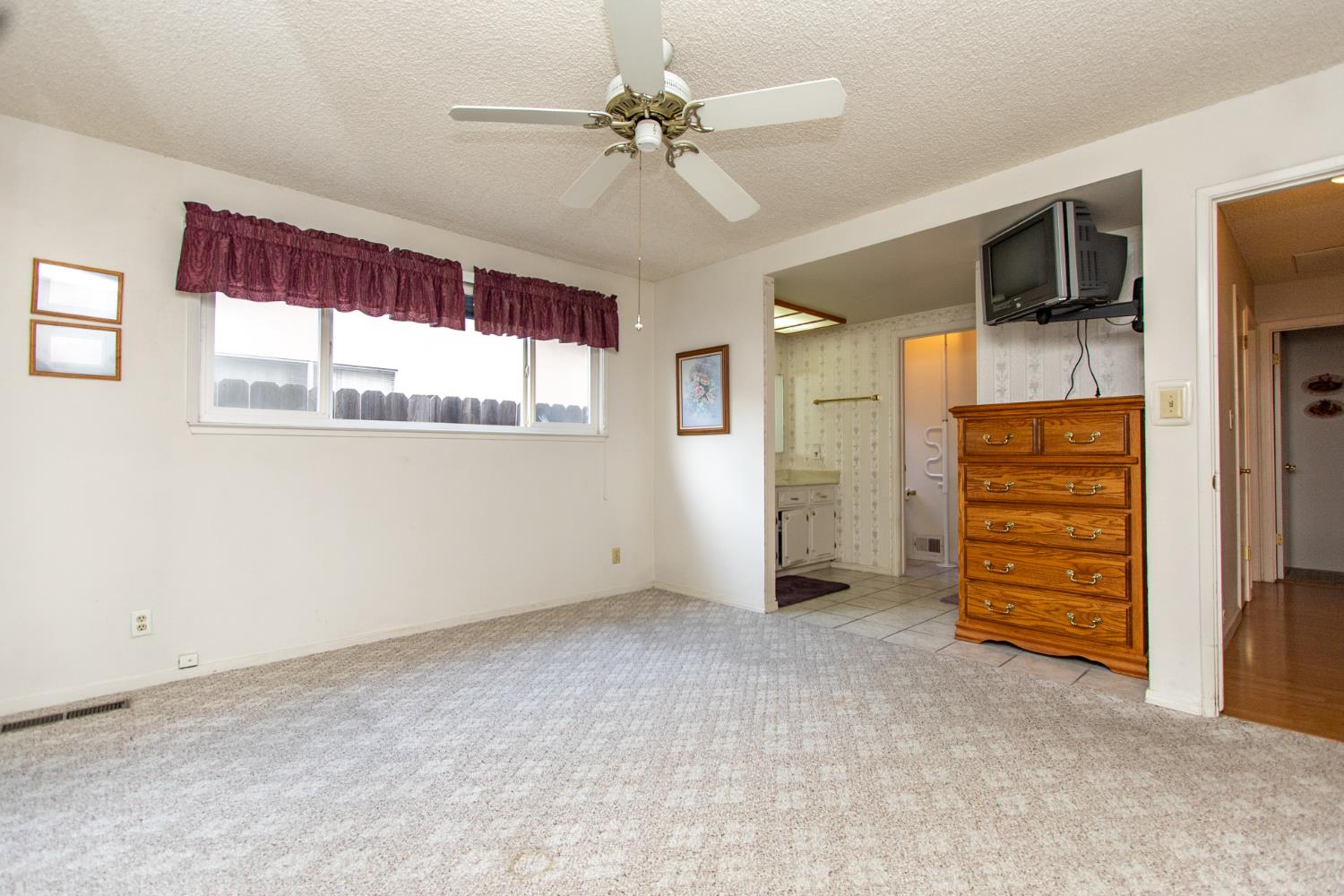 1540 Switzer Ct, Modesto, CA 95350