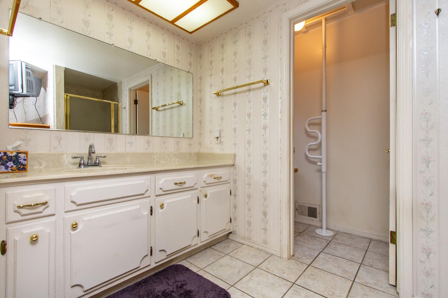 1540 Switzer Ct, Modesto, CA 95350