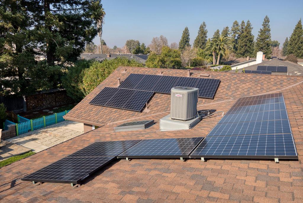 6613 Cypress Wood Cir, Riverbank, CA 95367