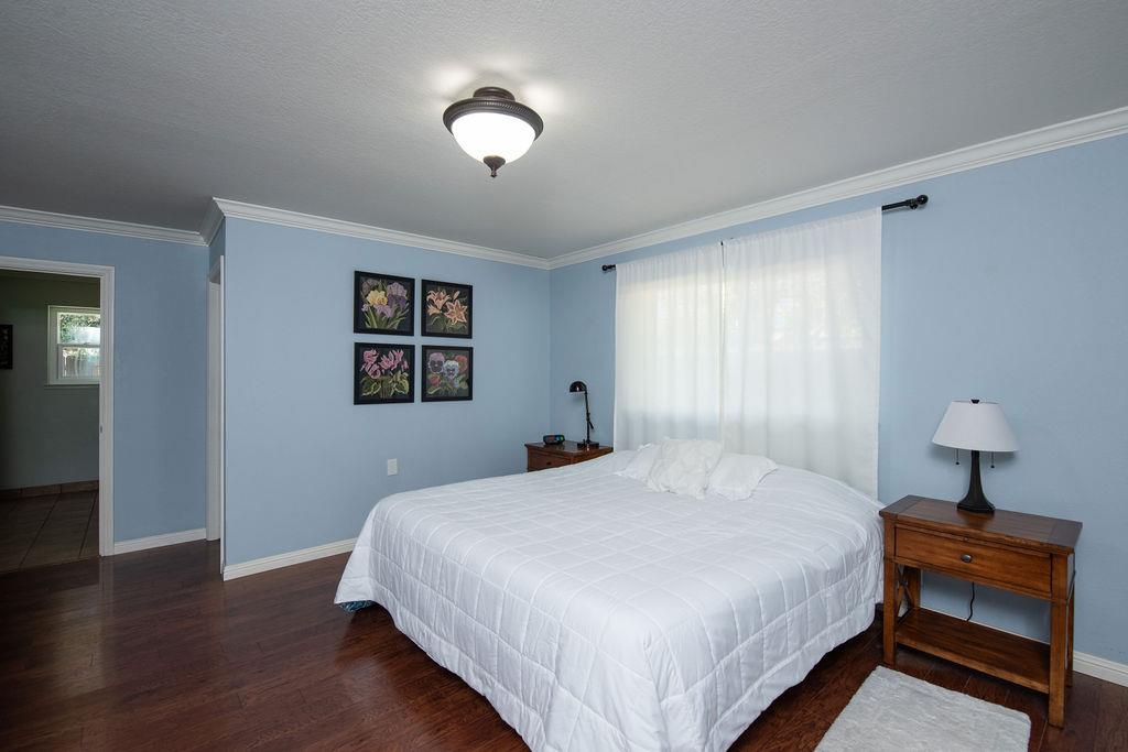 6613 Cypress Wood Cir, Riverbank, CA 95367