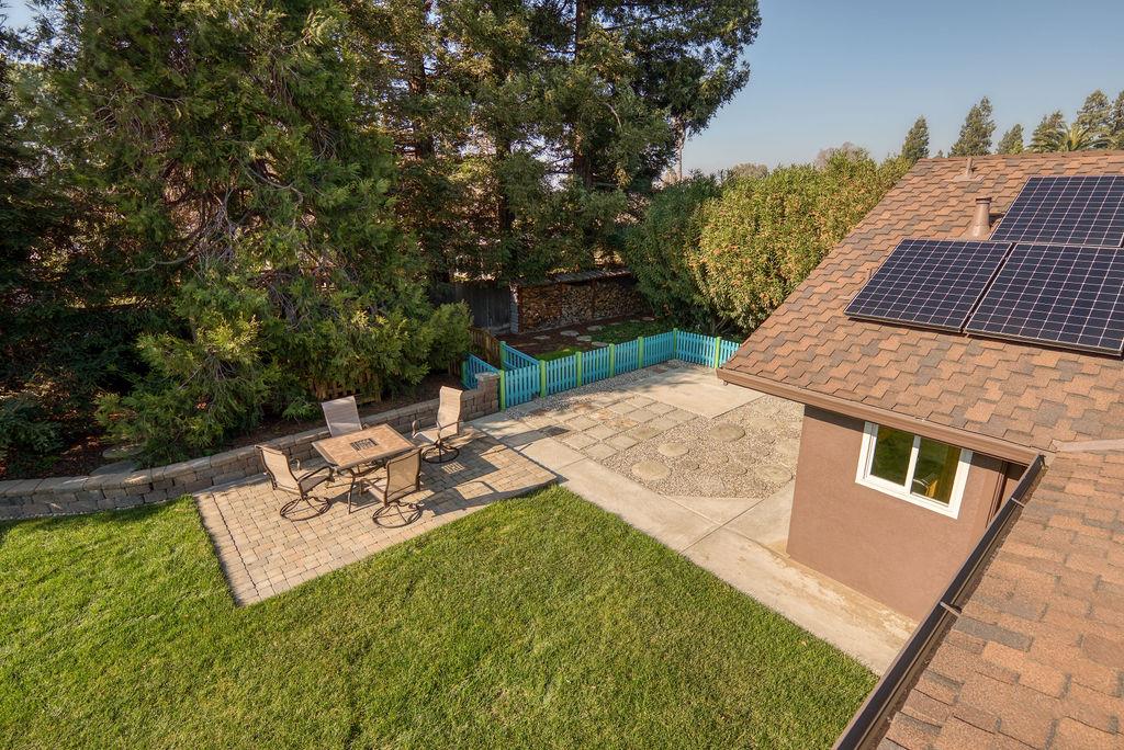 6613 Cypress Wood Cir, Riverbank, CA 95367