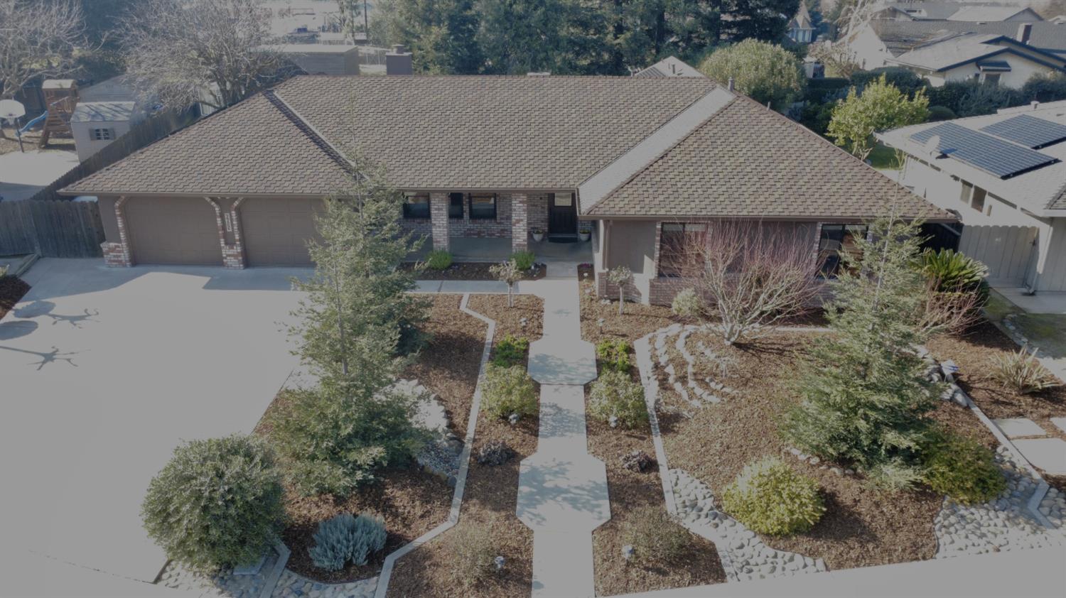 6613 Cypress Wood Cir, Riverbank, CA 95367