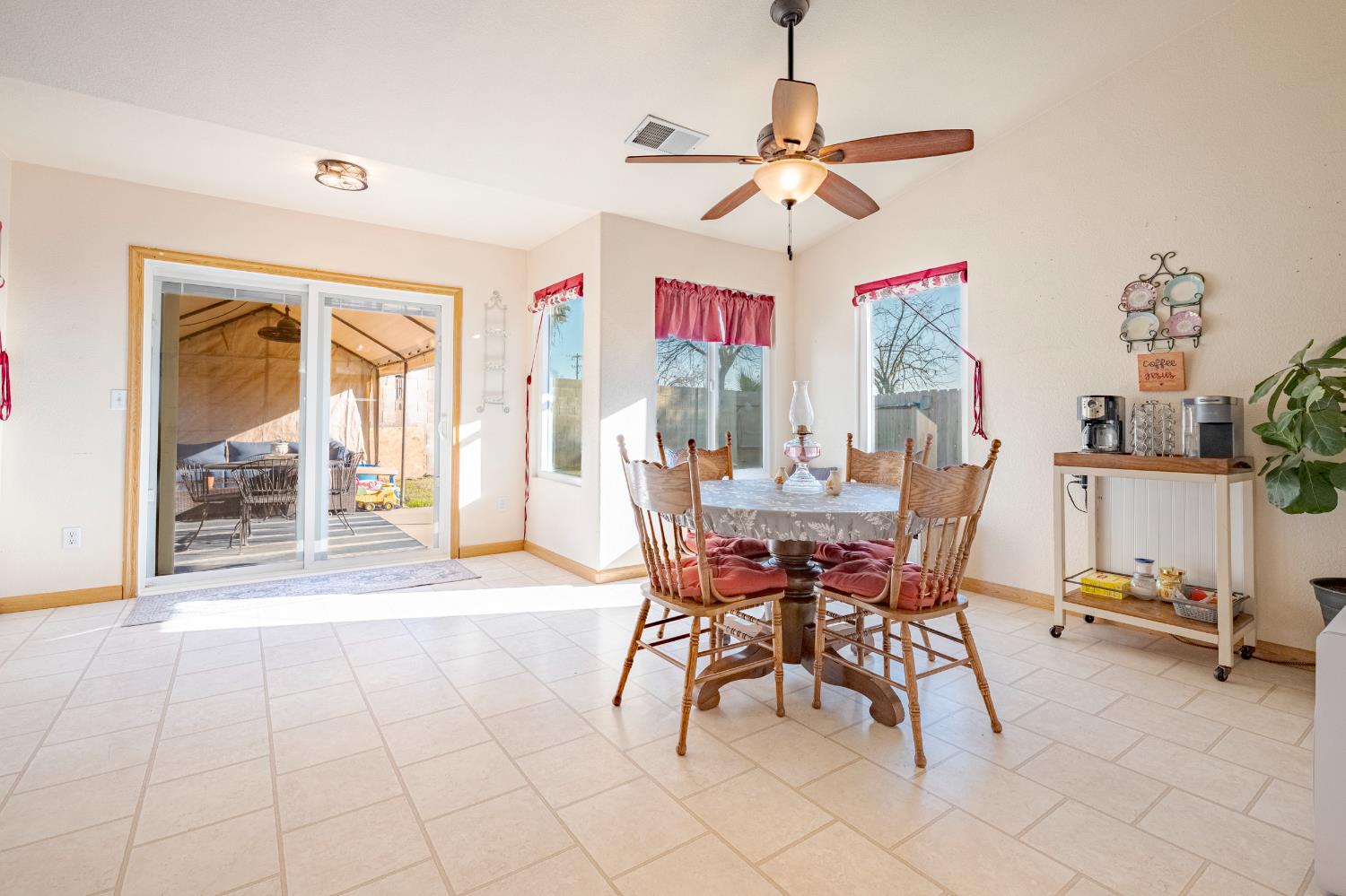 2900 Los Altos Ct, Atwater, CA 95301