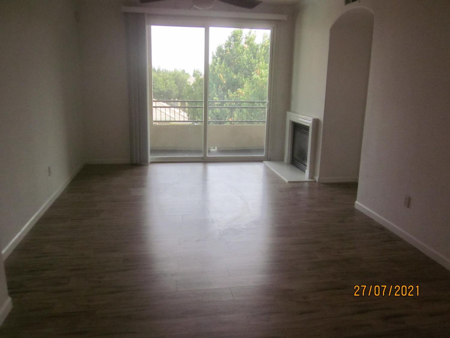 1360 Shady Ln #733, Turlock, CA 95382