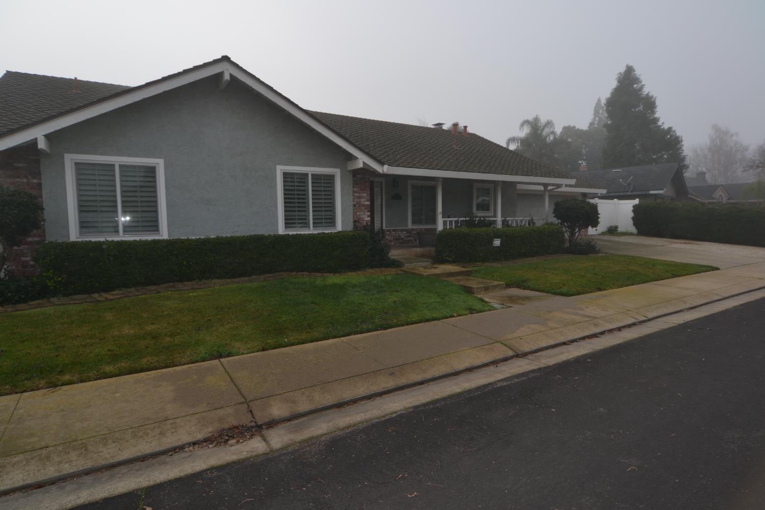 4612 Little Creek Dr, Modesto, CA 95355