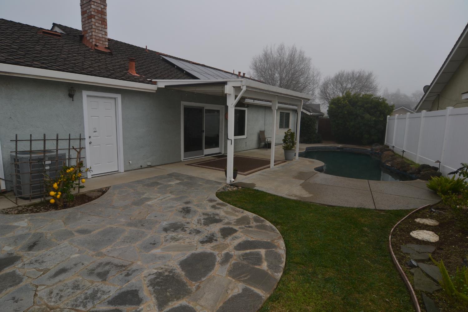 4612 Little Creek Dr, Modesto, CA 95355