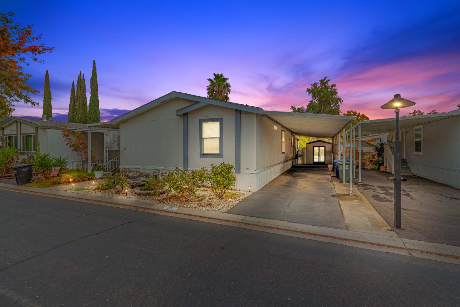 2621 Prescott Rd #53, Modesto, CA 95350