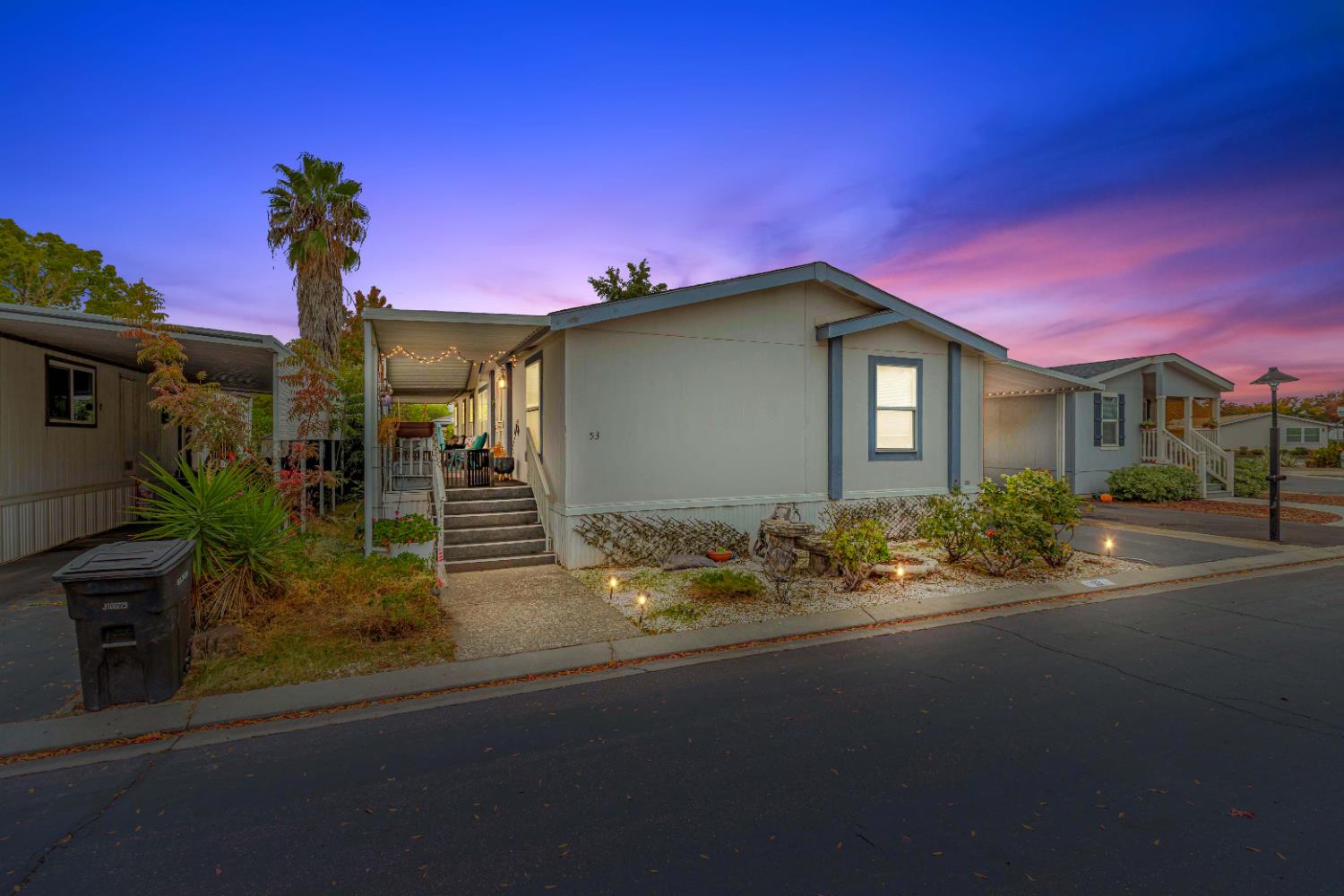 2621 Prescott Rd #53, Modesto, CA 95350