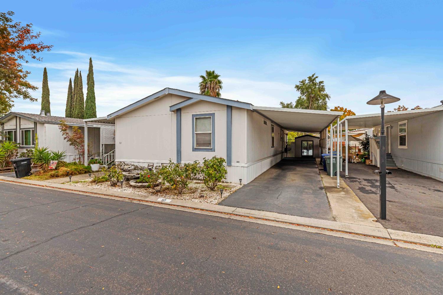 2621 Prescott Rd #53, Modesto, CA 95350