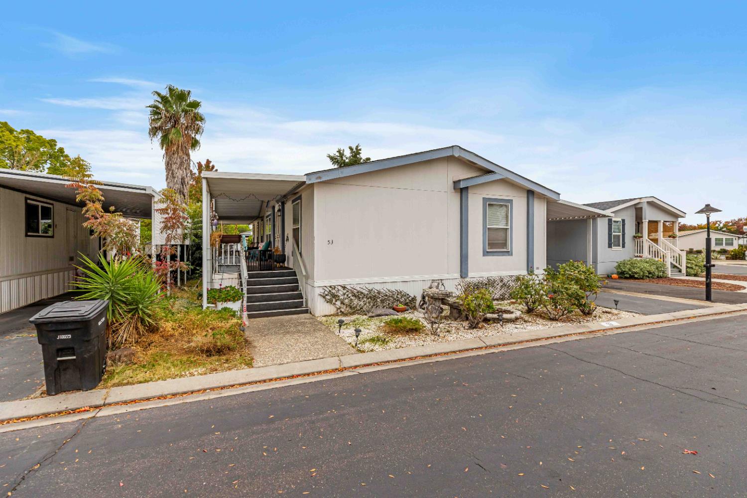 2621 Prescott Rd #53, Modesto, CA 95350