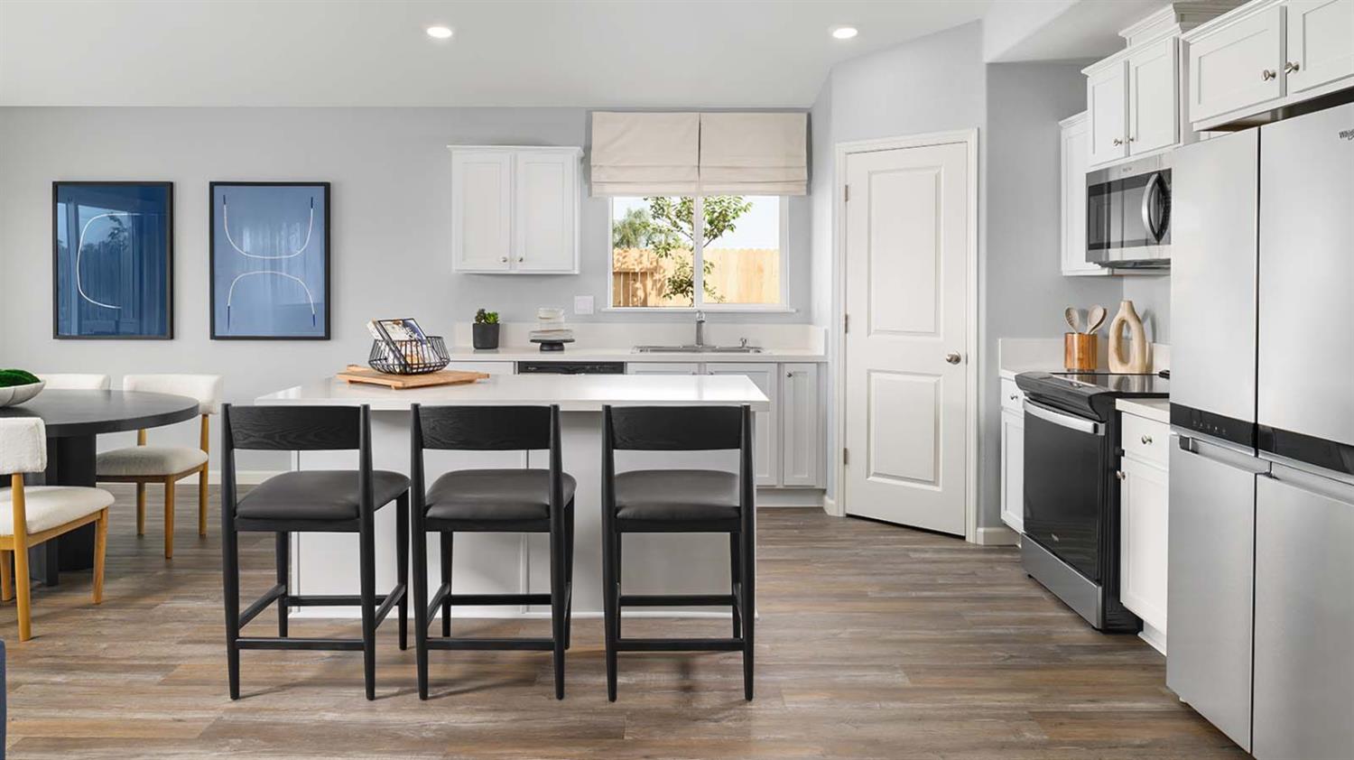 1815 Mariposa Dr, Los Banos, CA 93635