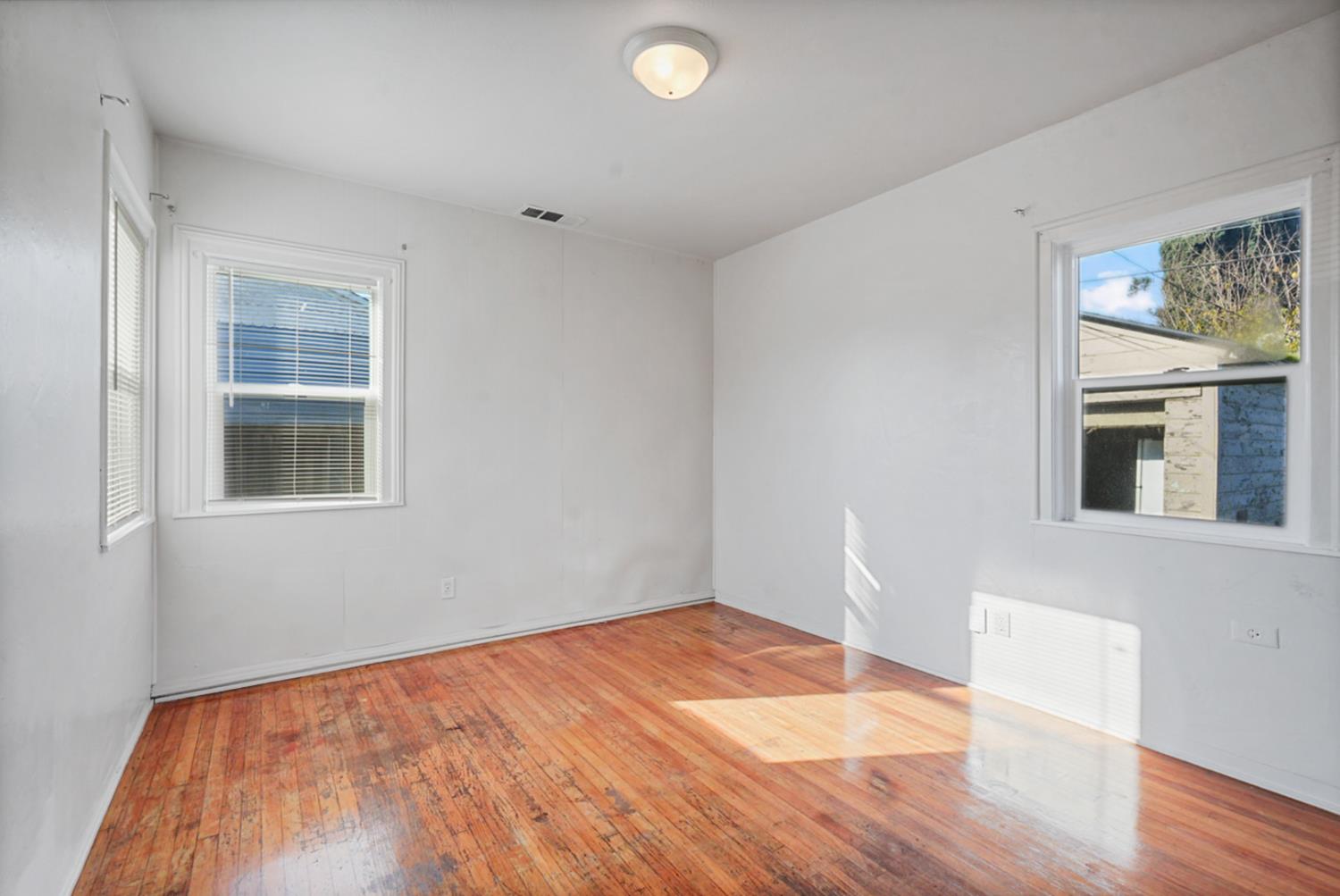 1899 Union Ave, Merced, CA 95340