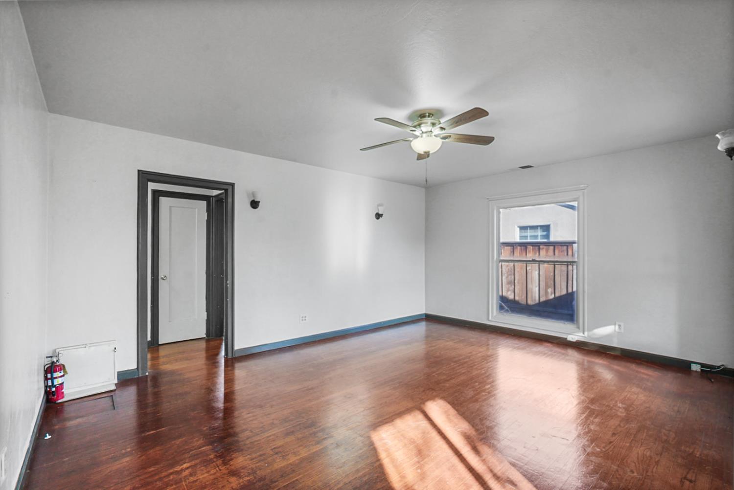 1899 Union Ave, Merced, CA 95340