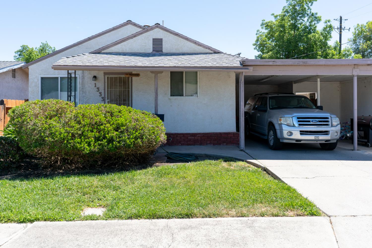 1333 1345 Frank Ave, Dos Palos, CA 93620