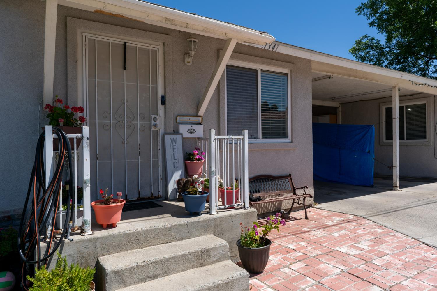 1333 1345 Frank Ave, Dos Palos, CA 93620