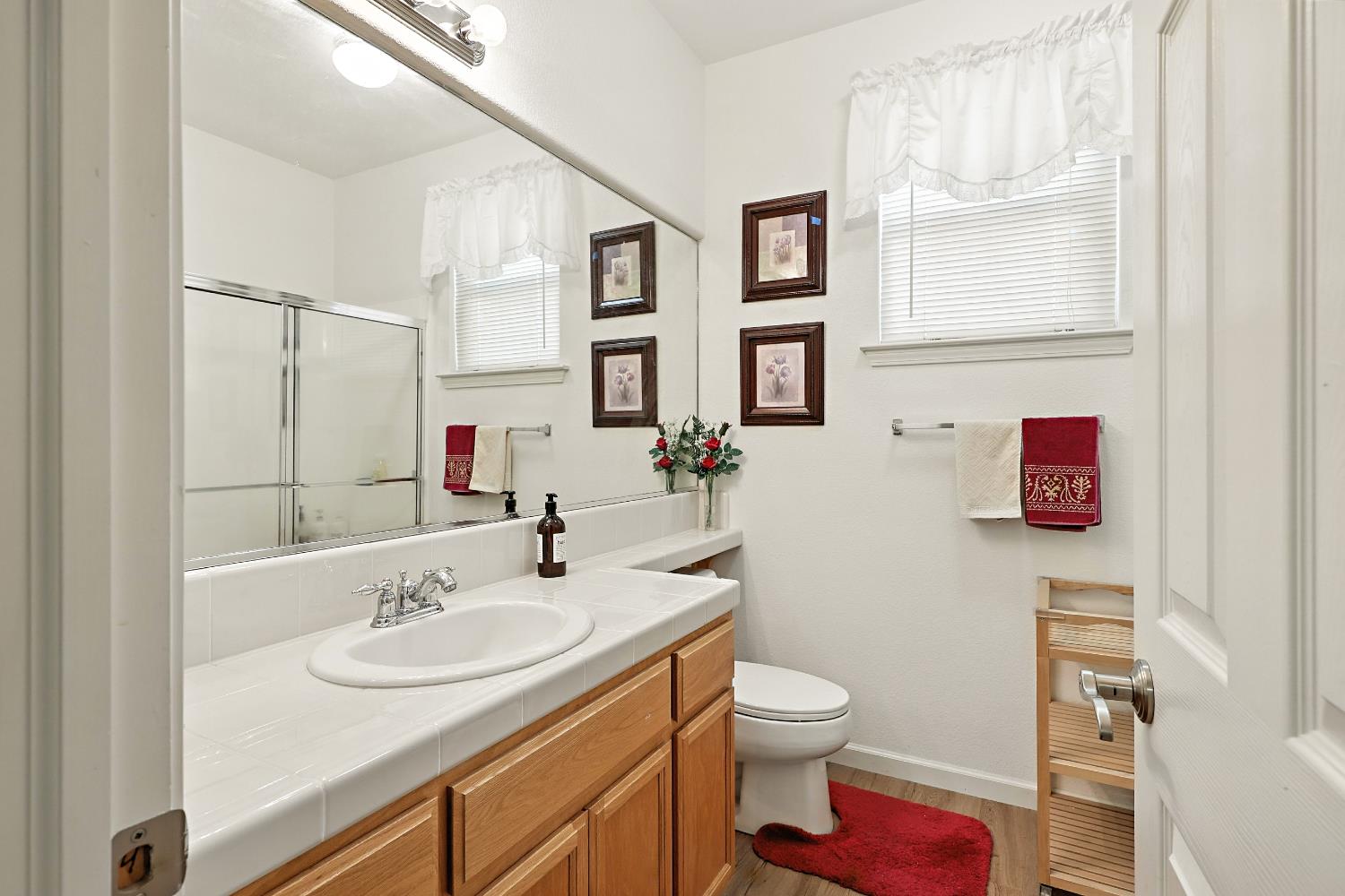 9790 Heatherhearst Dr, Chowchilla, CA 93610