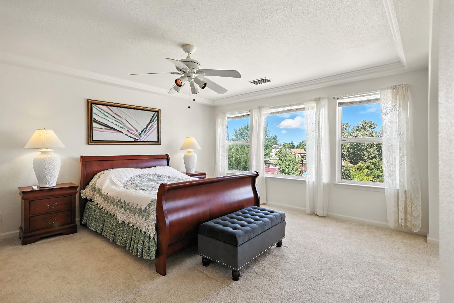 9790 Heatherhearst Dr, Chowchilla, CA 93610