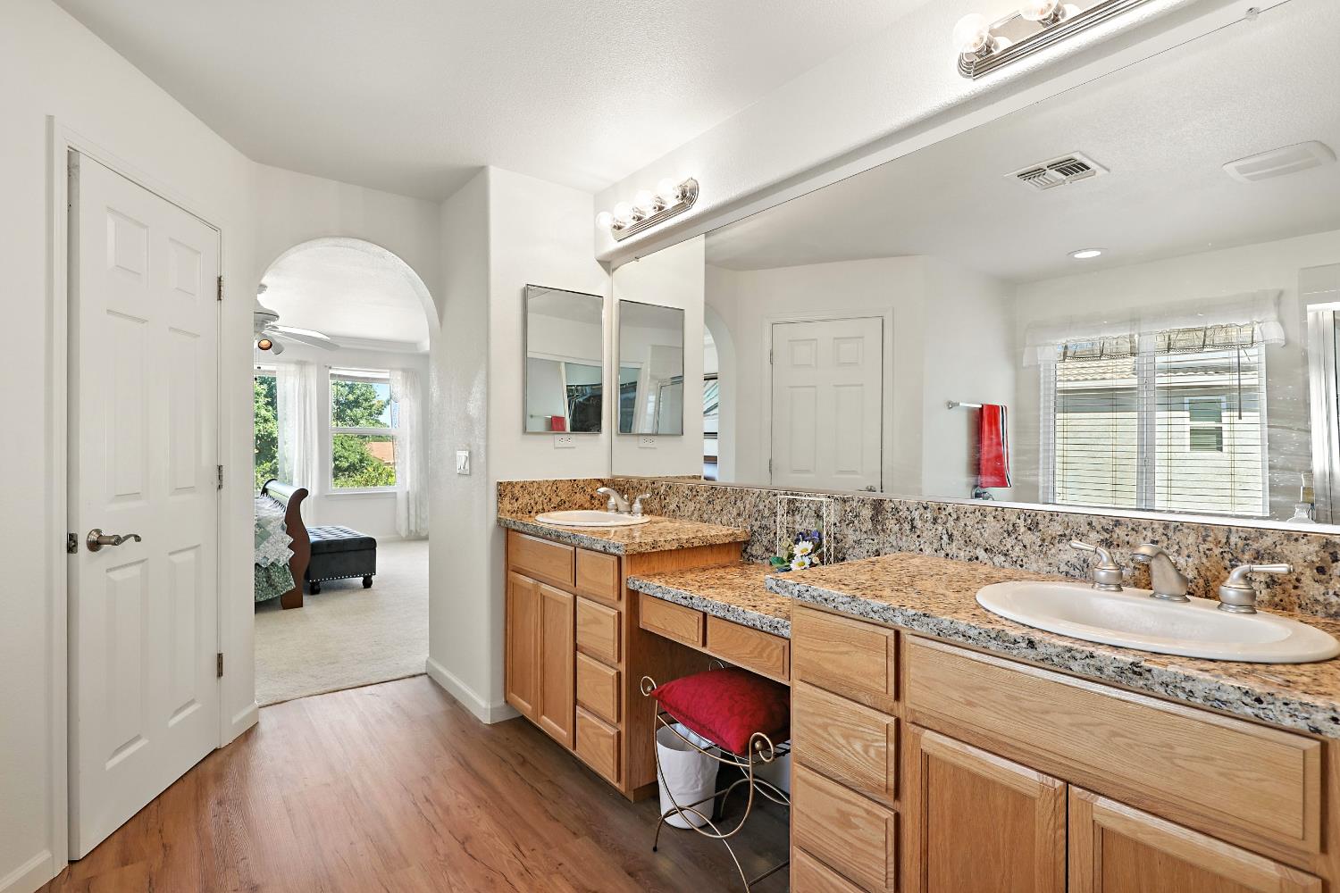 9790 Heatherhearst Dr, Chowchilla, CA 93610